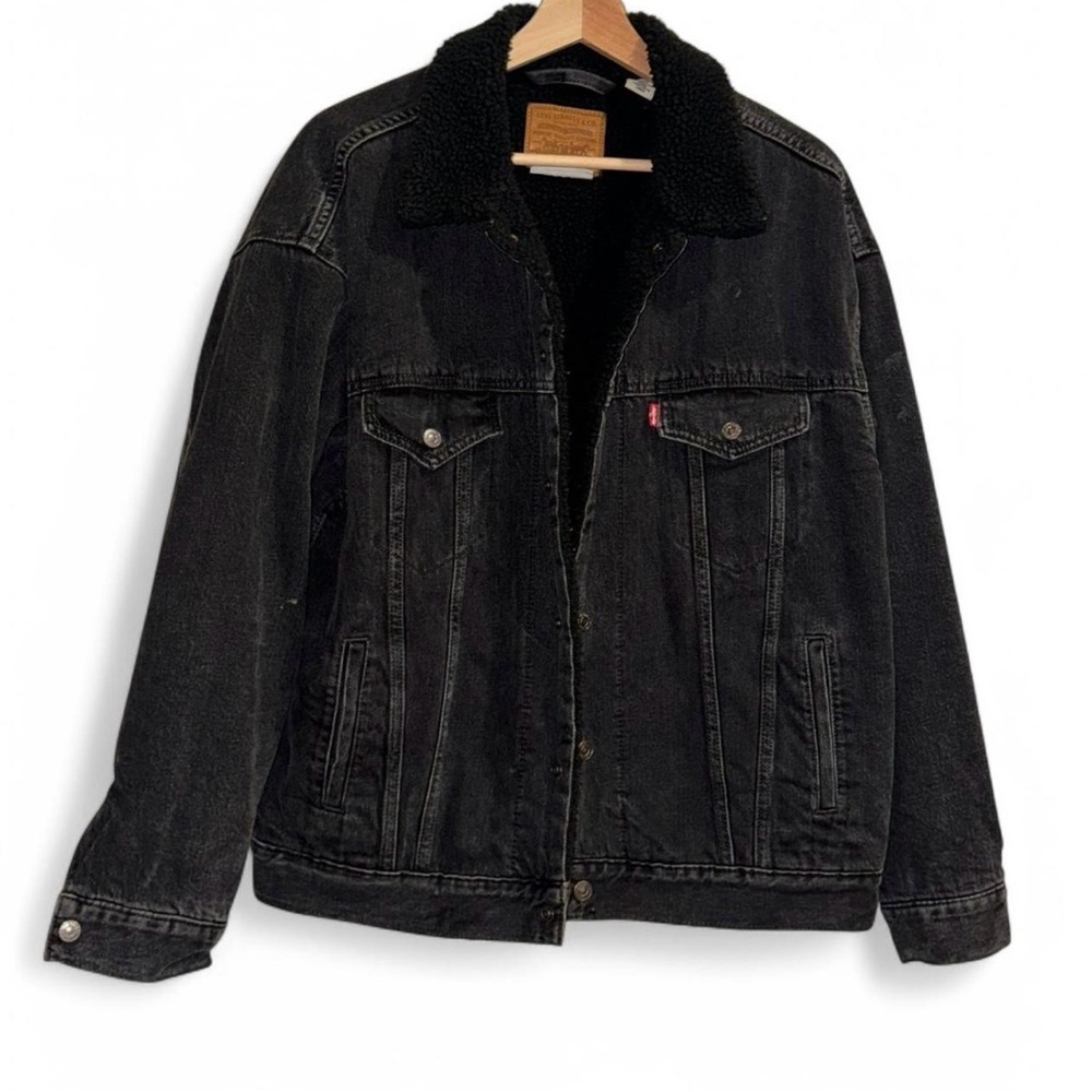Levi's Black Jean Jacket with Sherpa Collar